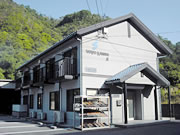 �L���c�Ə�